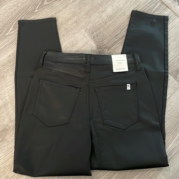 Black High Rise Jeans - Picture 2 of 5